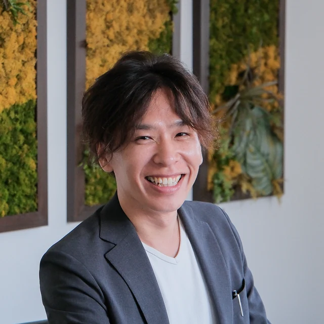 税理士法人GrowUp 代表社員 越智 崇実史（税理士・行政書士）